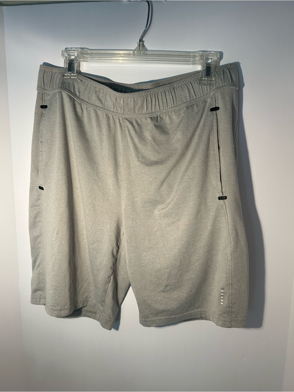 Men’s size medium grey lounge shorts